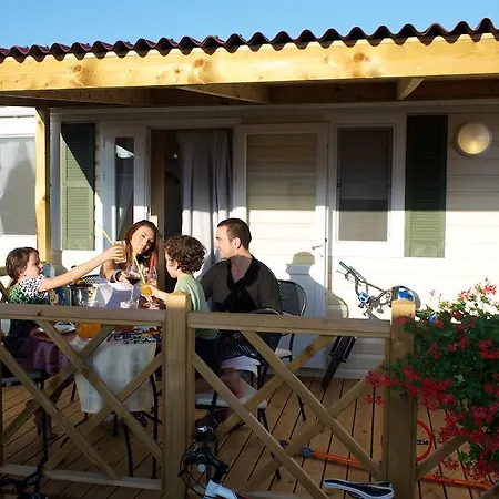 Üdülőpark Maravea Holiday Homes 4*