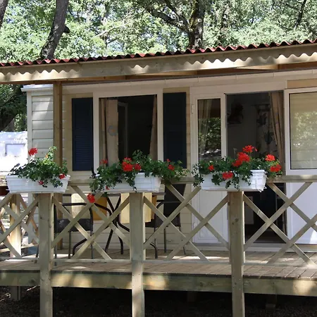 Maravea Holiday Homes Üdülőpark Mareda